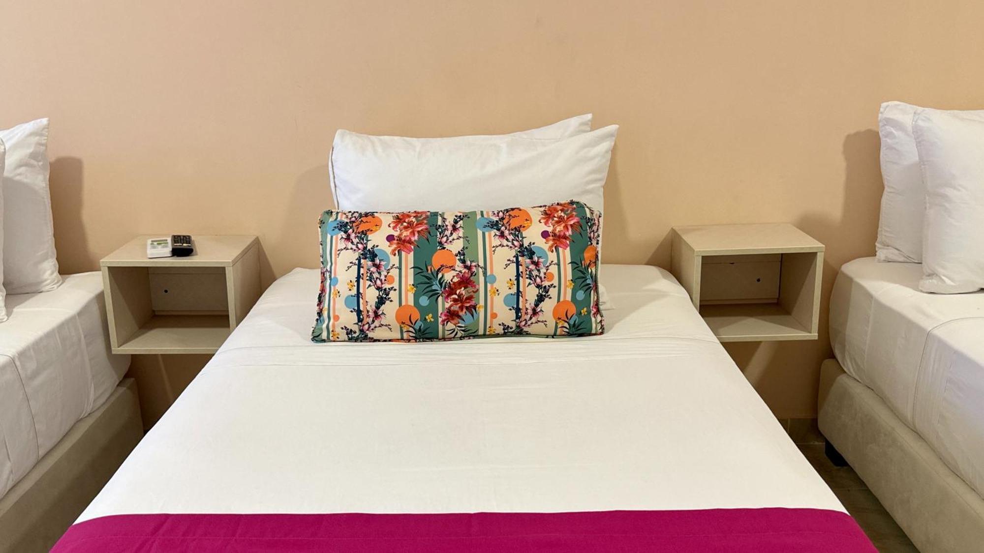 Hotel Taybo Kai By St Hoteles サンタ・マルタ エクステリア 写真